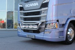 Žibintų laikiklis virš buferio "Tailor", Scania R 2016 - 