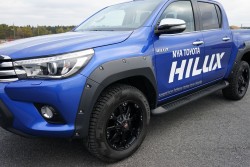 Sparnų išplatinimai Toyota Hilux 2016- 